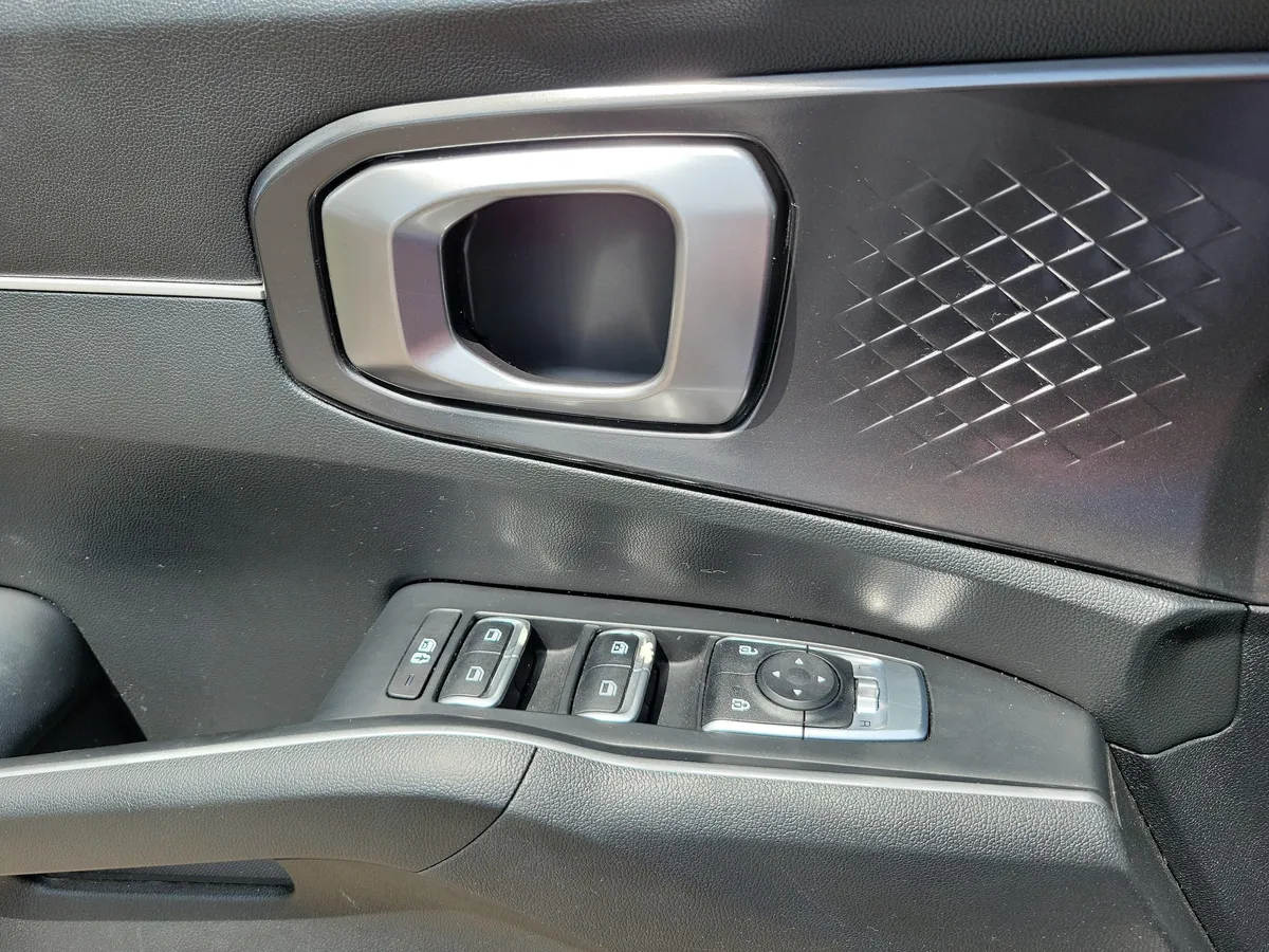 2021 Kia Sorento S thumbnail 27