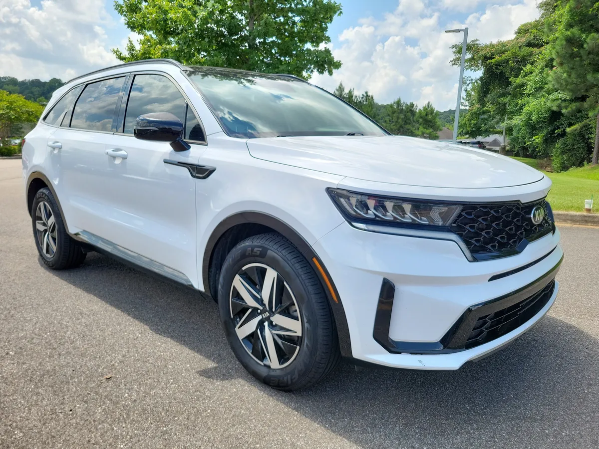 2021 Kia Sorento S thumbnail 7
