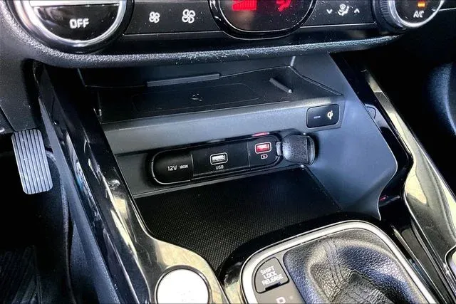 2021 Kia Soul EX thumbnail 24