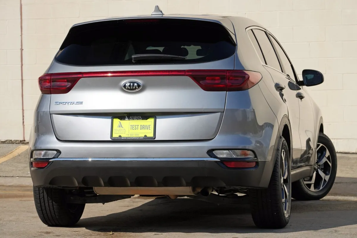 2021 Kia Sportage LX thumbnail 4