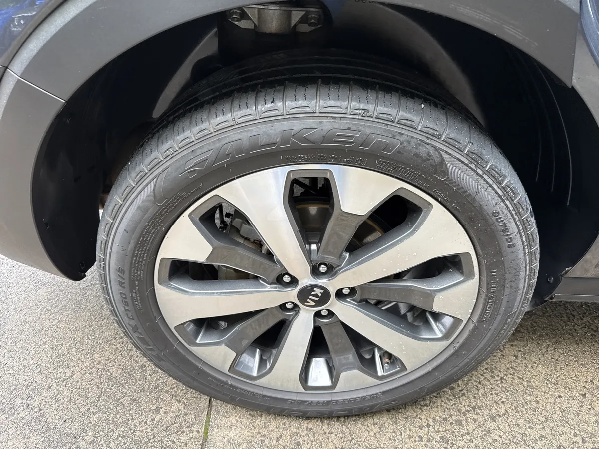 2021 Kia Telluride S thumbnail 17
