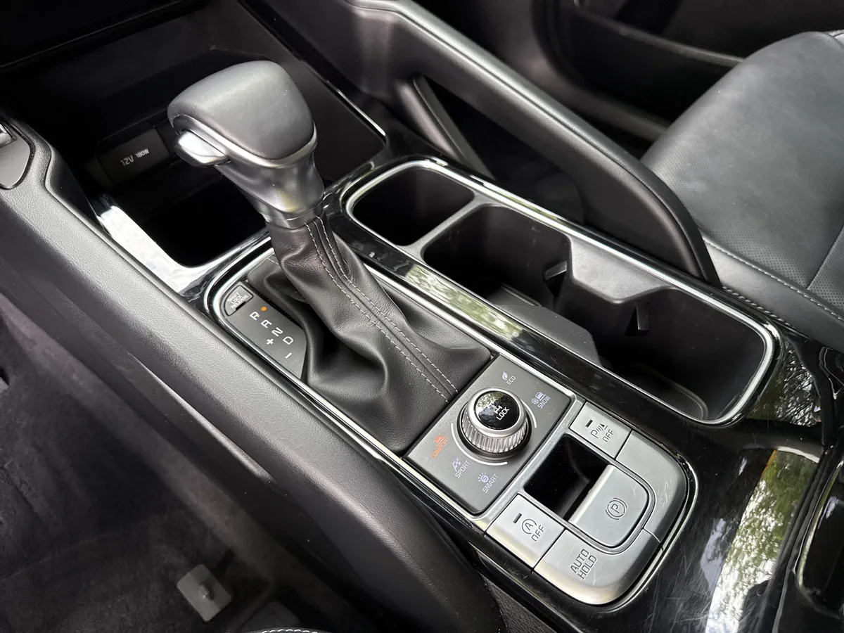 2021 Kia Telluride S thumbnail 29