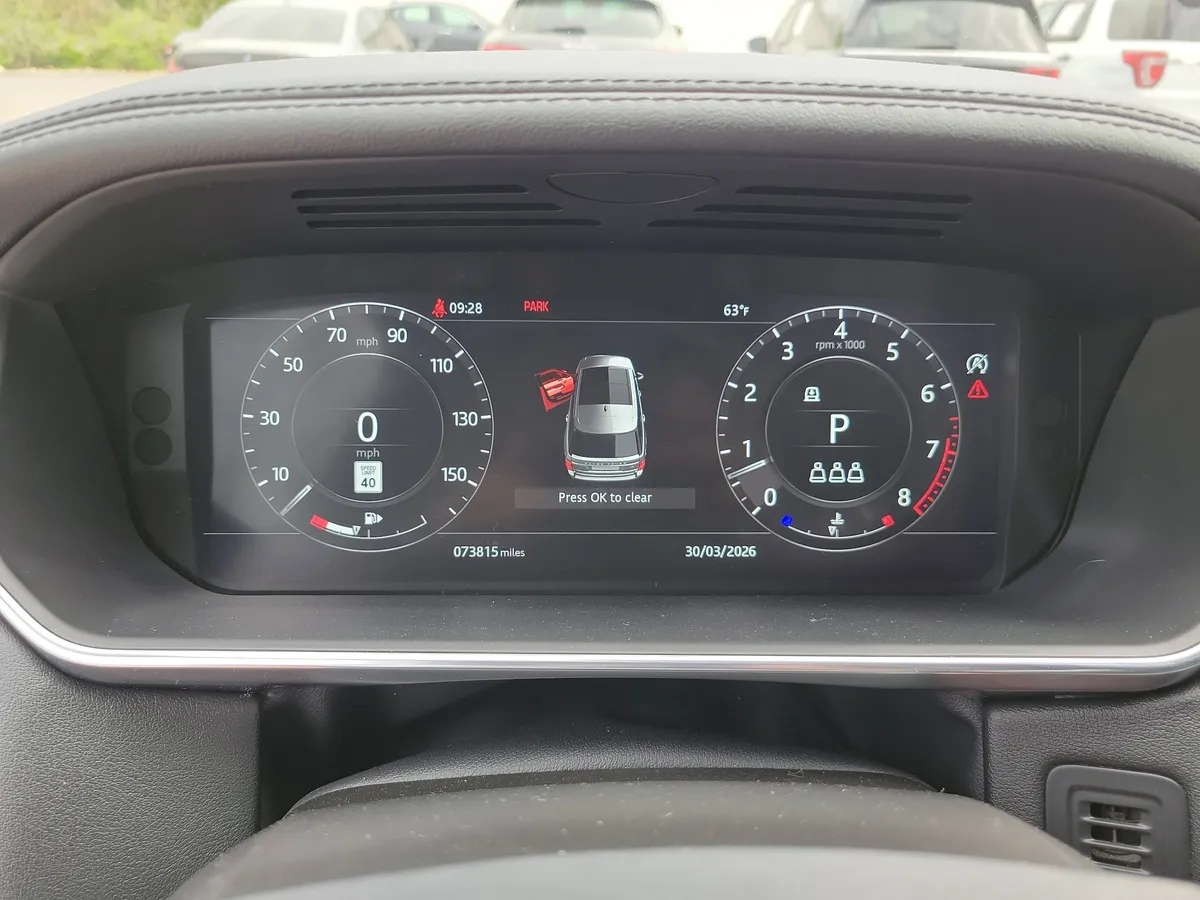 2021 Land Rover Range Rover thumbnail 22