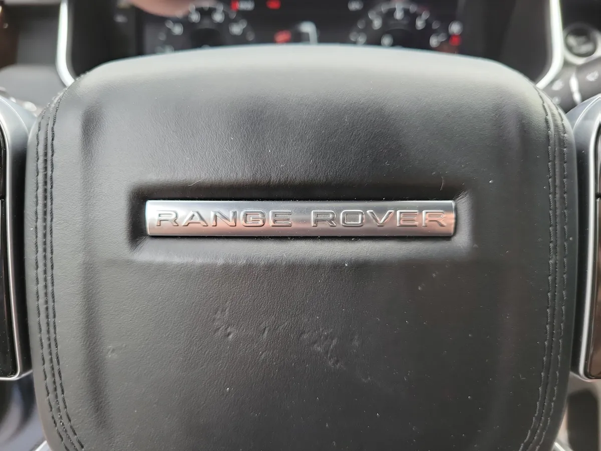 2021 Land Rover Range Rover thumbnail 23
