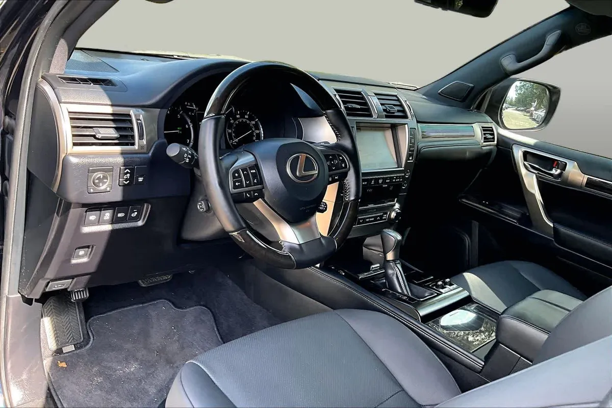 2021 Lexus GX 460 Premium thumbnail 17