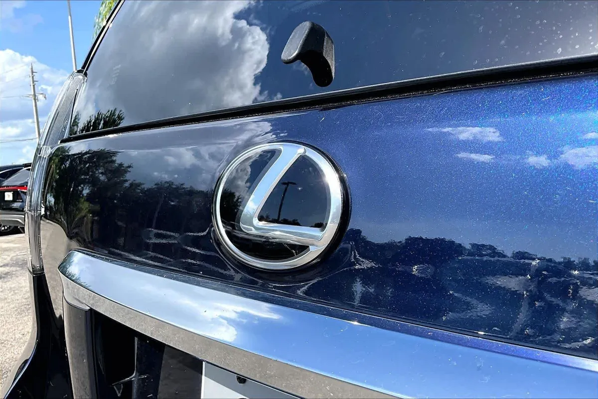 2021 Lexus GX 460 Premium thumbnail 30