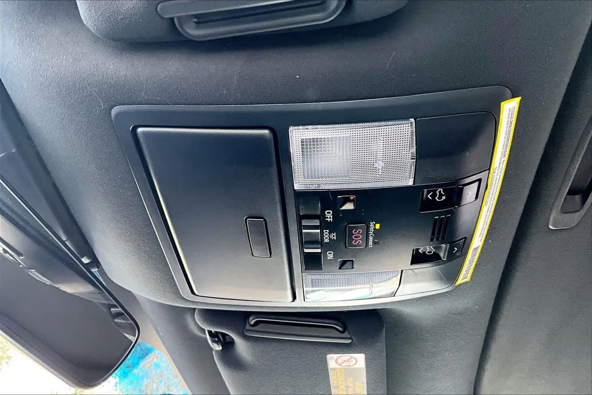 2021 Lexus GX 460 Premium thumbnail 31