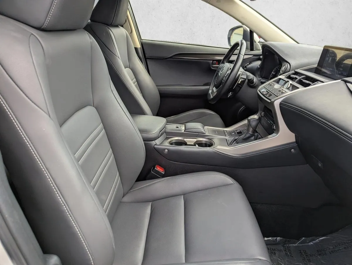 2021 Lexus NX NX 300 thumbnail 27