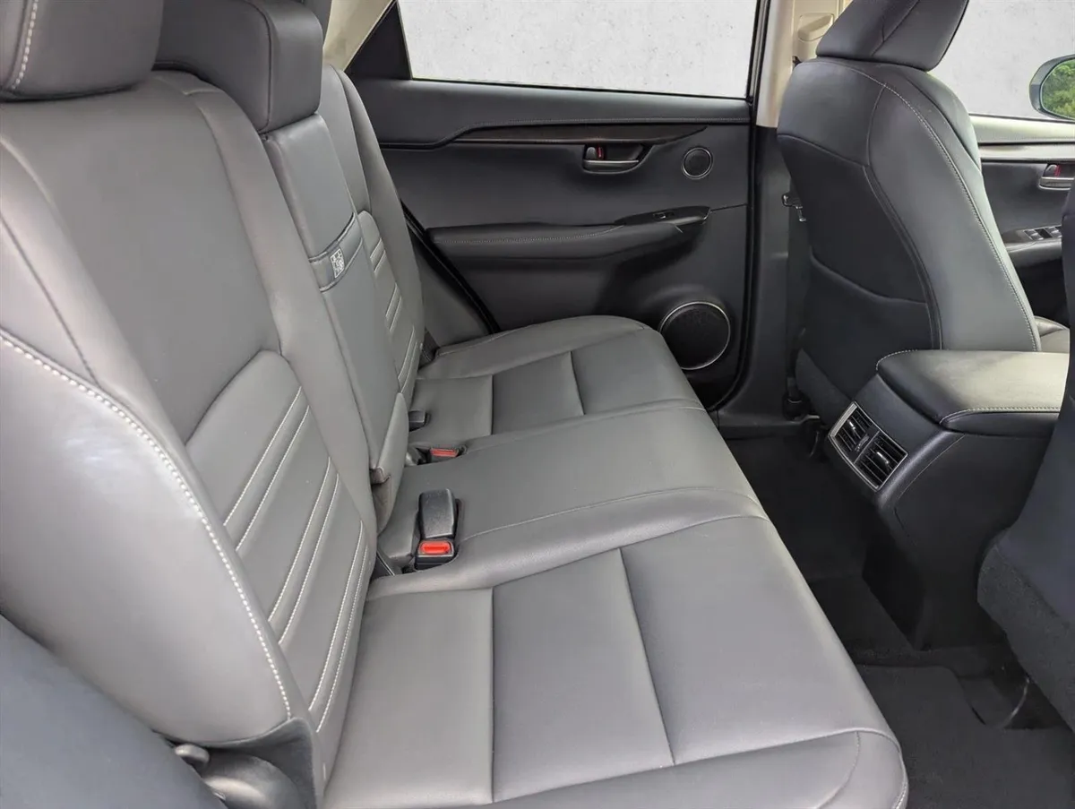 2021 Lexus NX NX 300 thumbnail 29