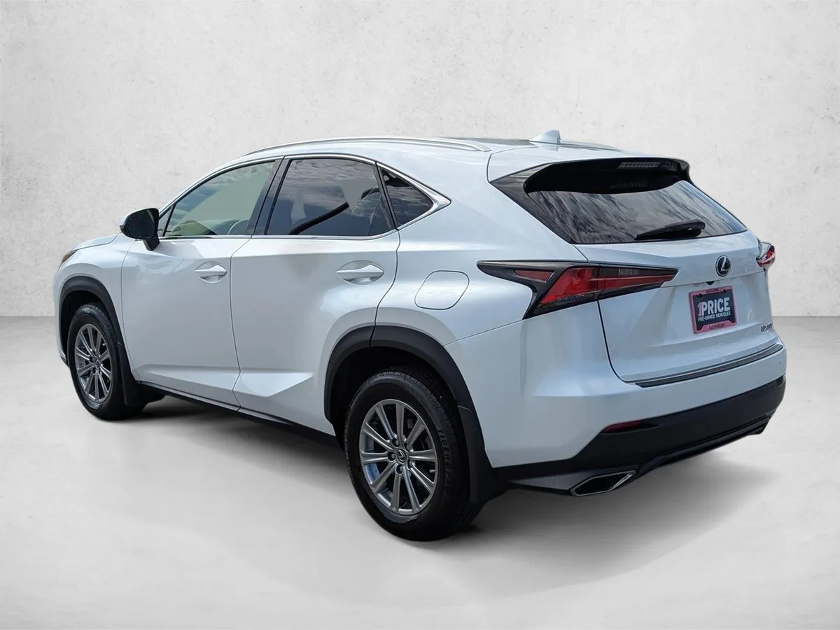 2021 Lexus NX NX 300 thumbnail 7