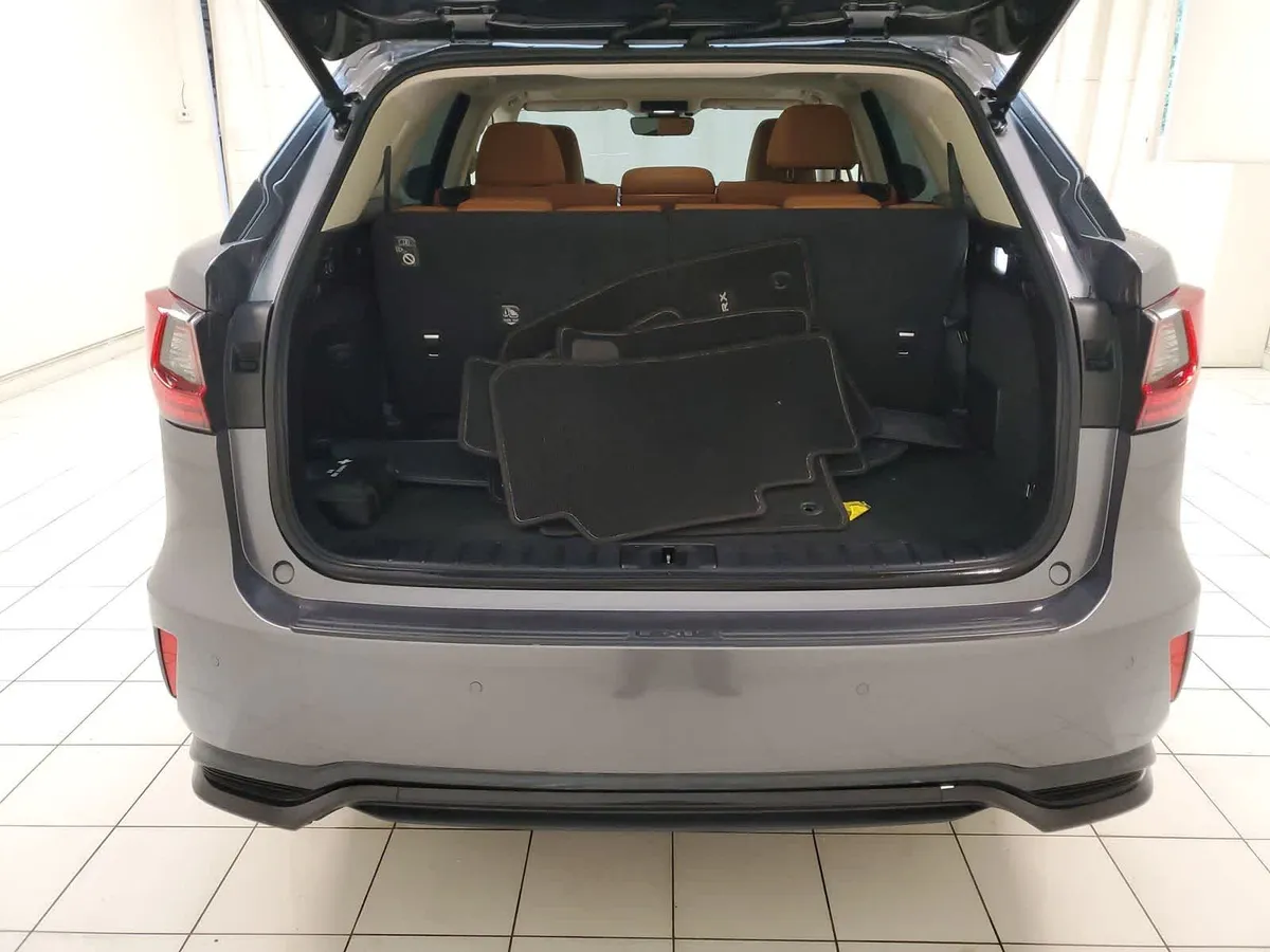 2021 LEXUS RX 350L thumbnail 23