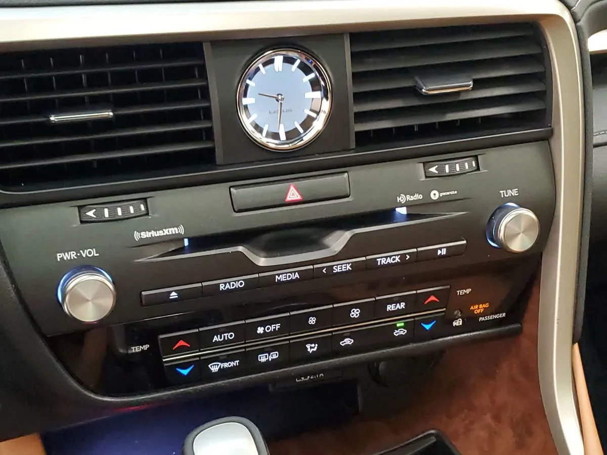 2021 LEXUS RX 350L thumbnail 31