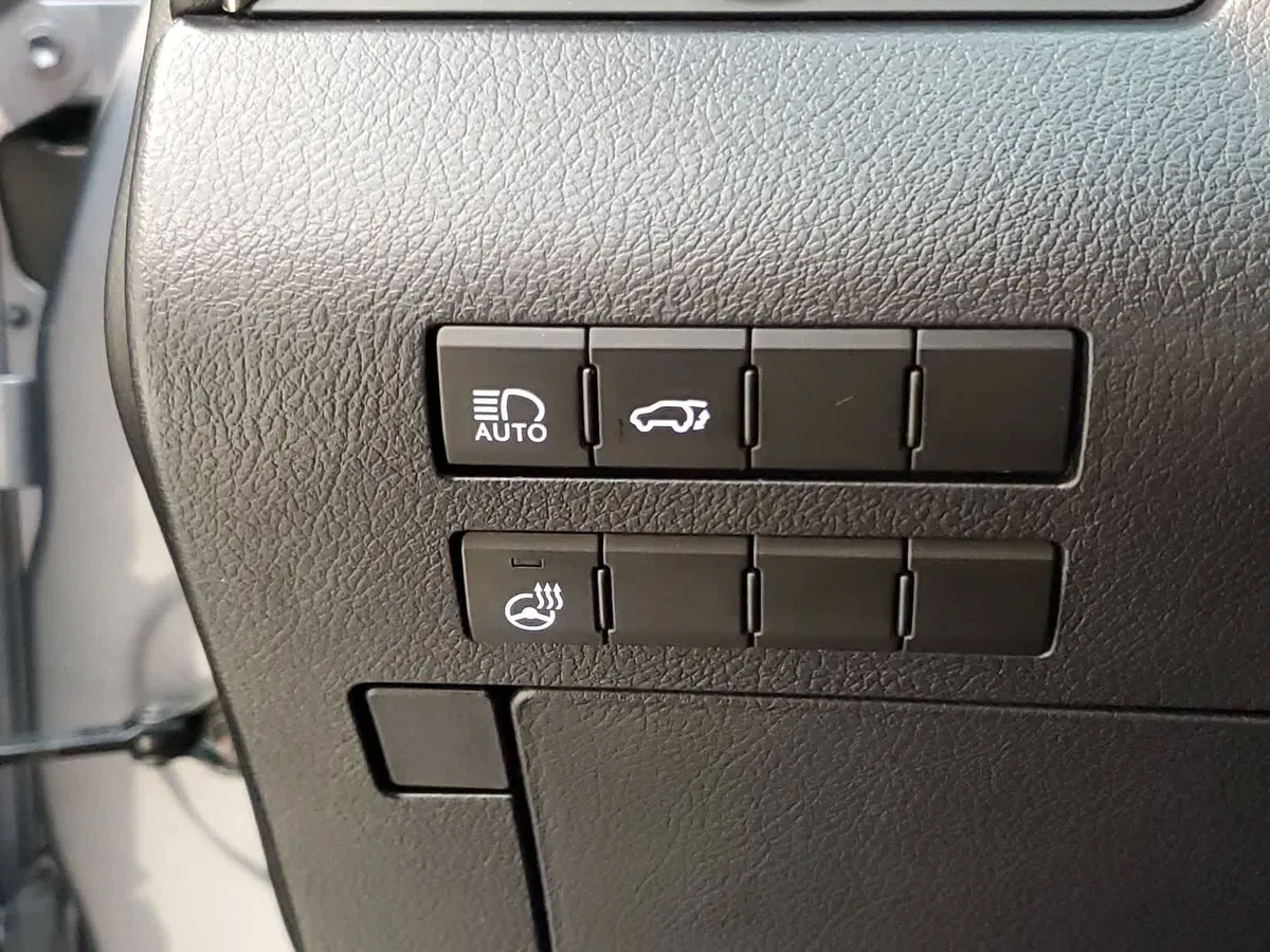 2021 LEXUS RX 350L thumbnail 34