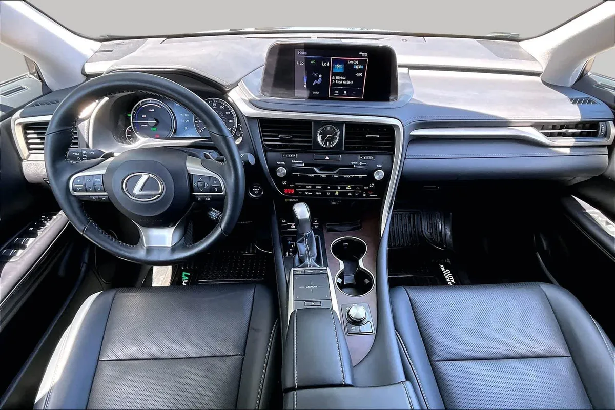 2021 Lexus RX 450h thumbnail 16