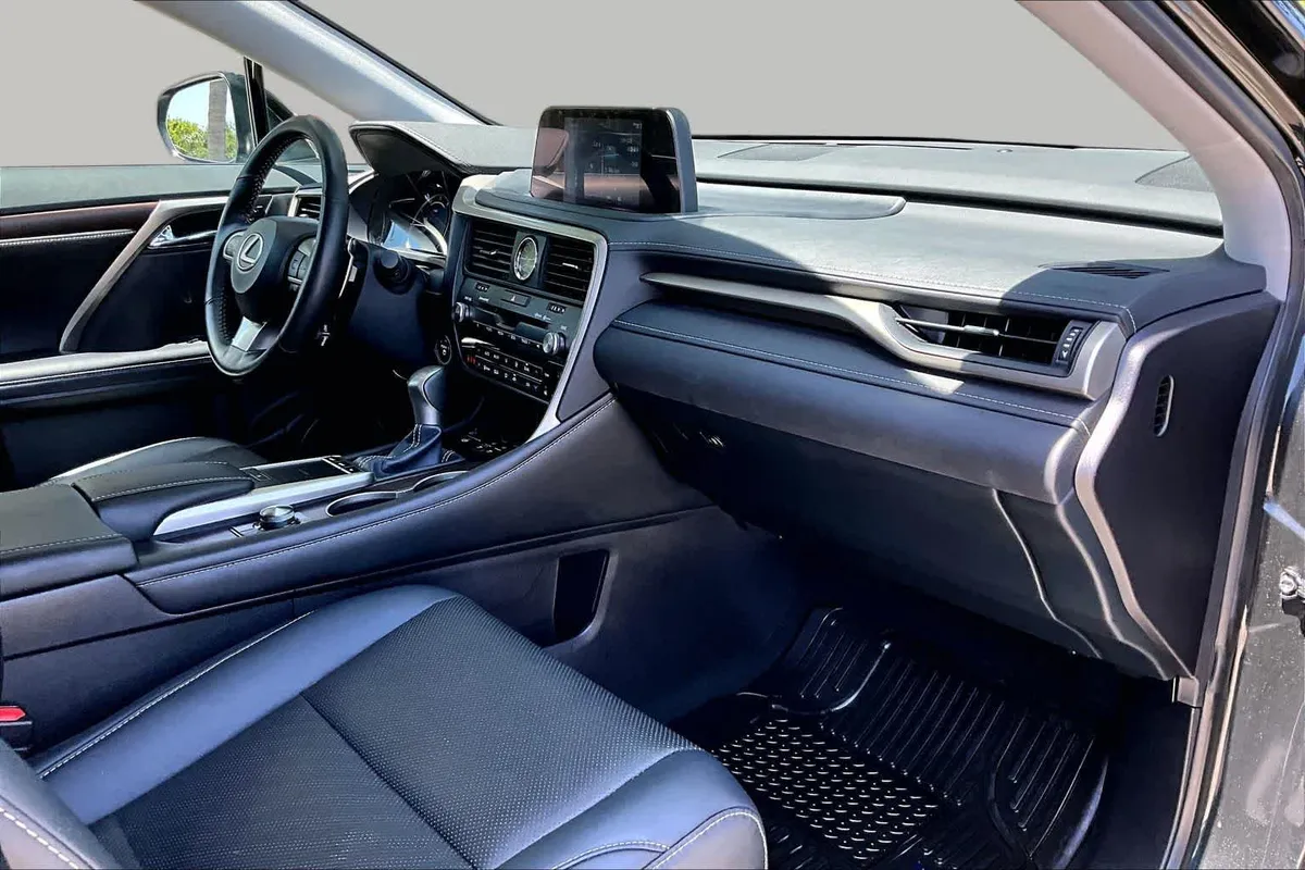 2021 Lexus RX 450h thumbnail 19