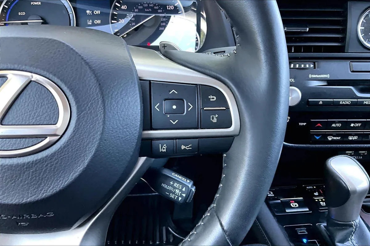 2021 Lexus RX 450h thumbnail 23