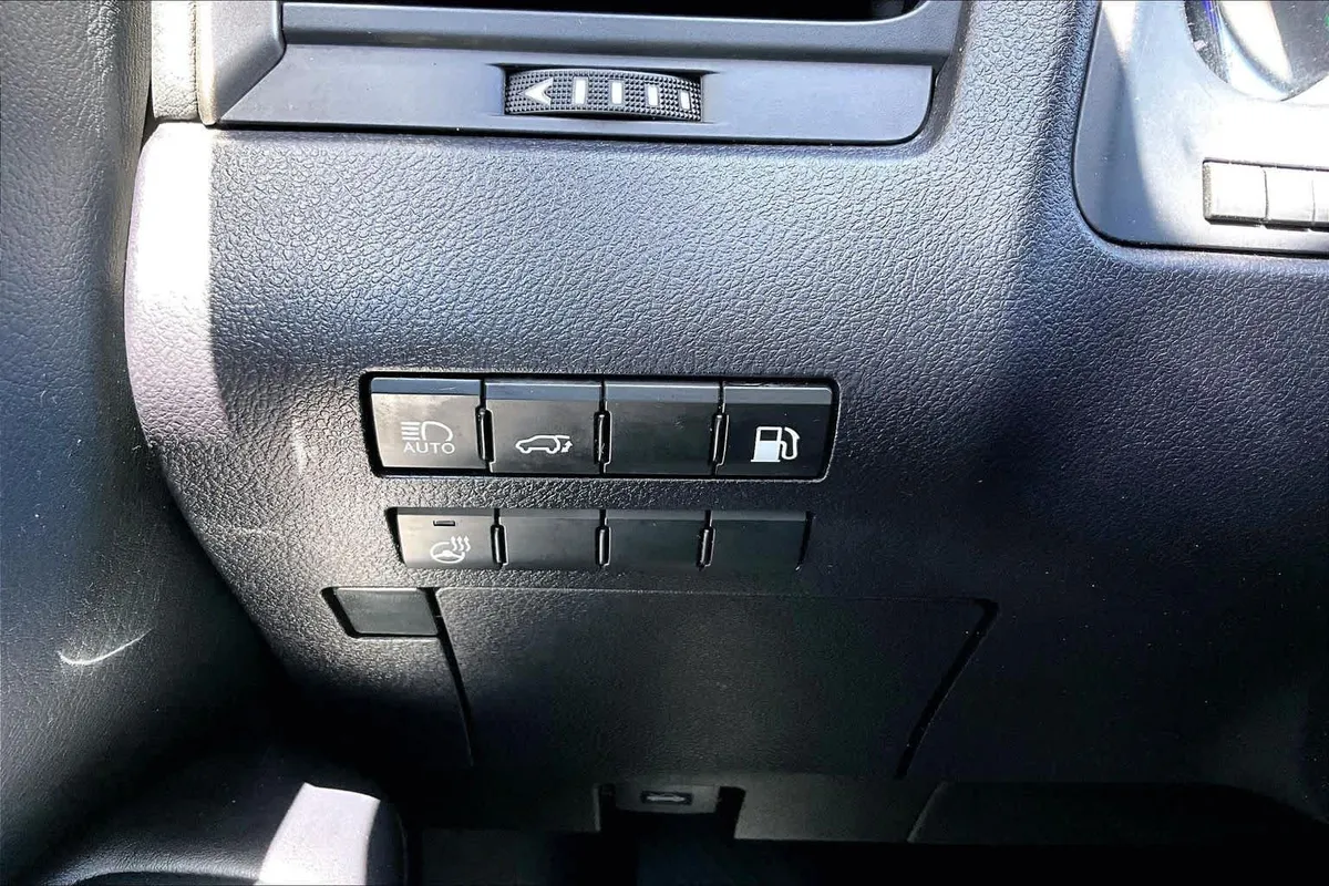 2021 Lexus RX 450h thumbnail 34