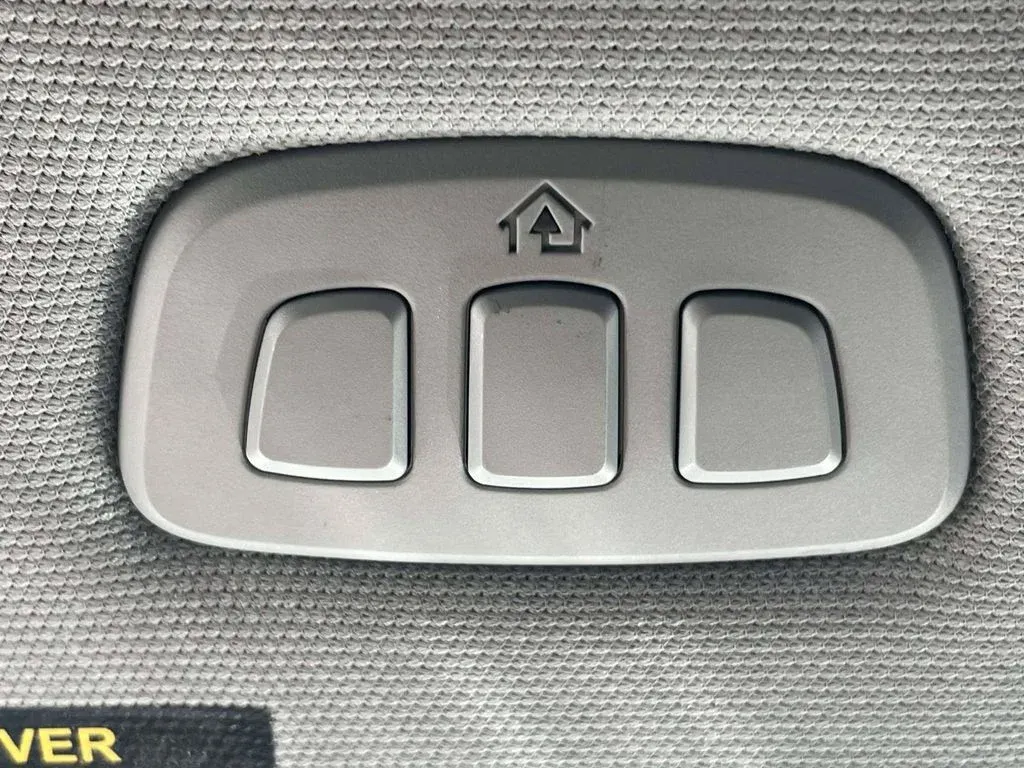 2021 Lincoln Corsair Standard thumbnail 29