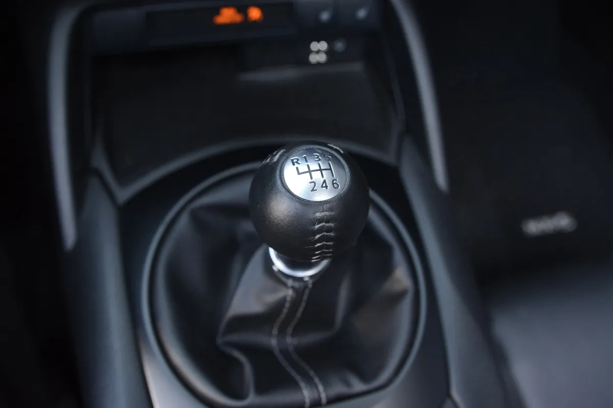 2021 Mazda MX-5 Miata Grand Touring thumbnail 23