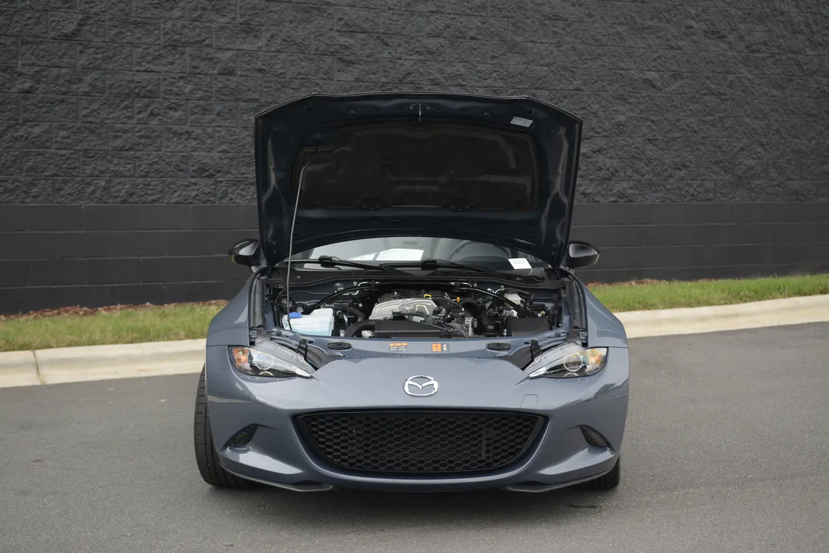 2021 Mazda MX-5 Miata Grand Touring thumbnail 28