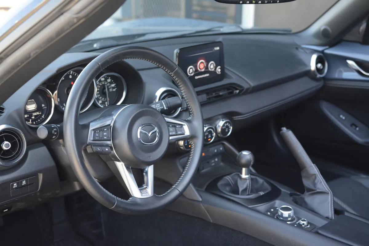 2021 Mazda MX-5 Miata Grand Touring thumbnail 4