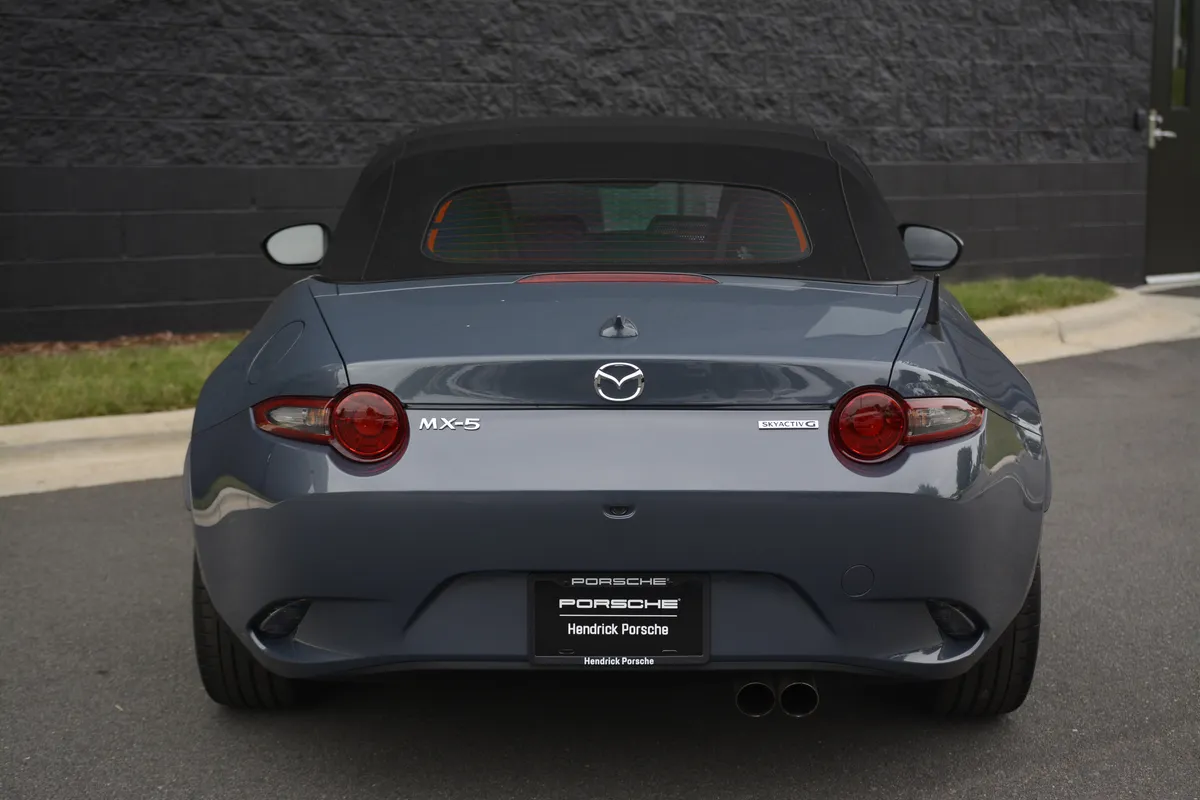 2021 Mazda MX-5 Miata Grand Touring thumbnail 6