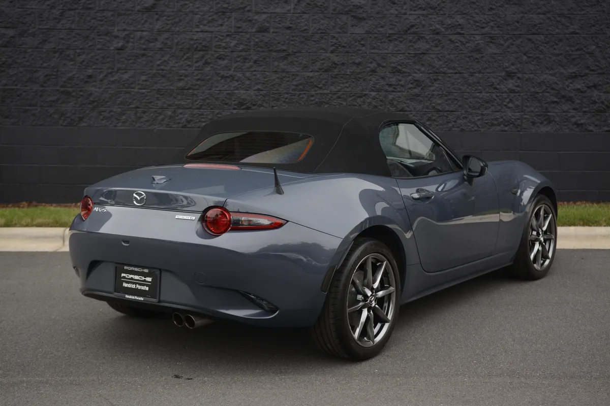 2021 Mazda MX-5 Miata Grand Touring thumbnail 7