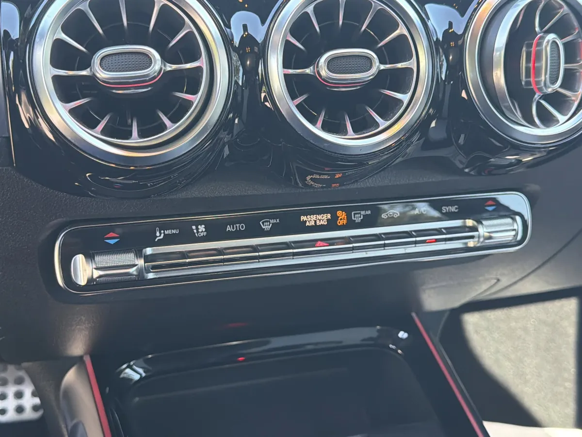 2021 Mercedes-Benz AMG GLB 35 4MATIC thumbnail 20