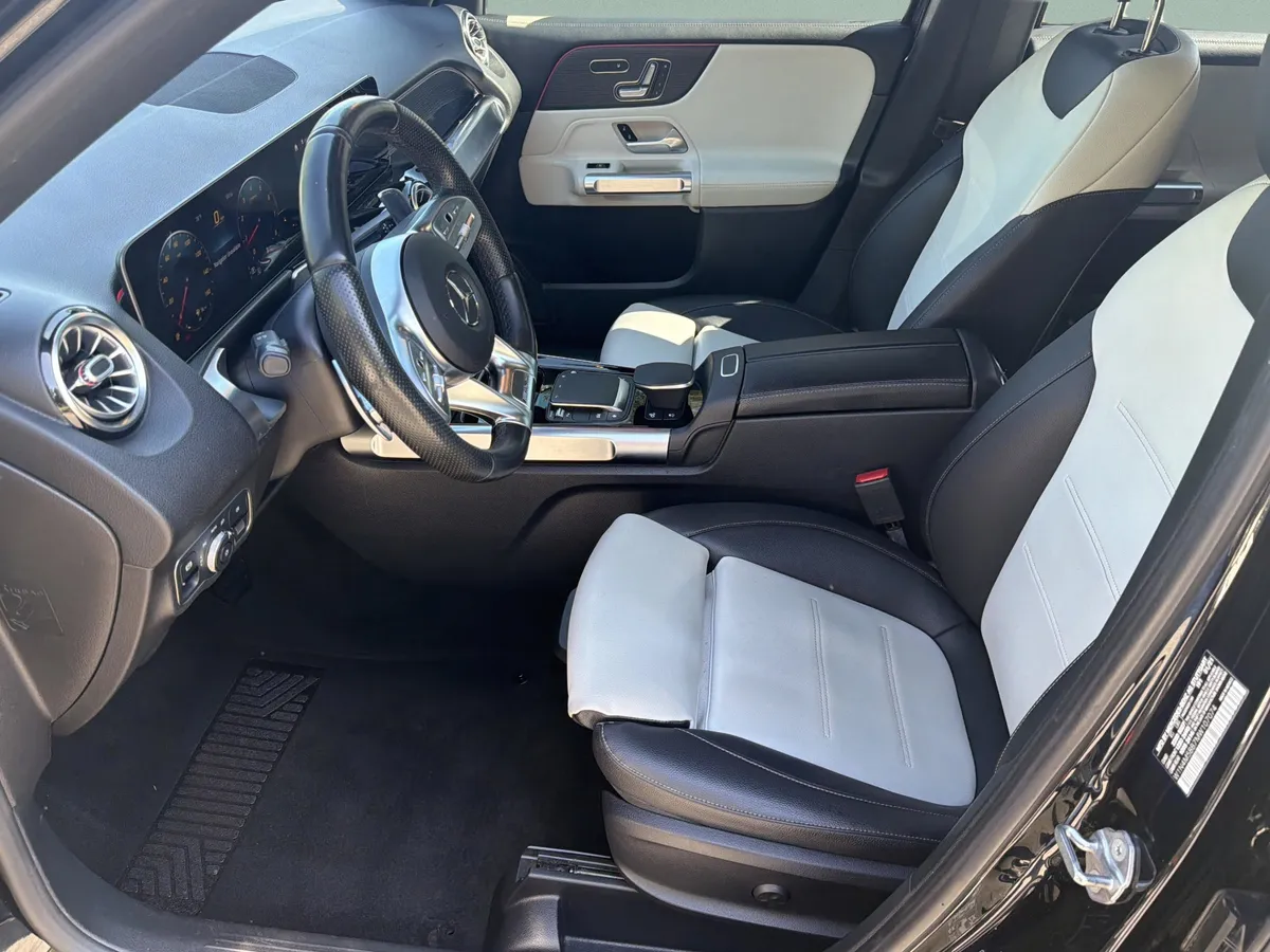 2021 Mercedes-Benz AMG GLB 35 4MATIC thumbnail 31