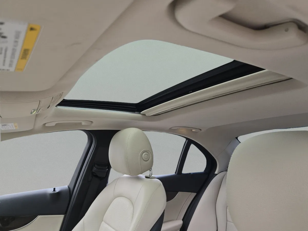 2021 Mercedes-Benz C-Class C 300 thumbnail 15