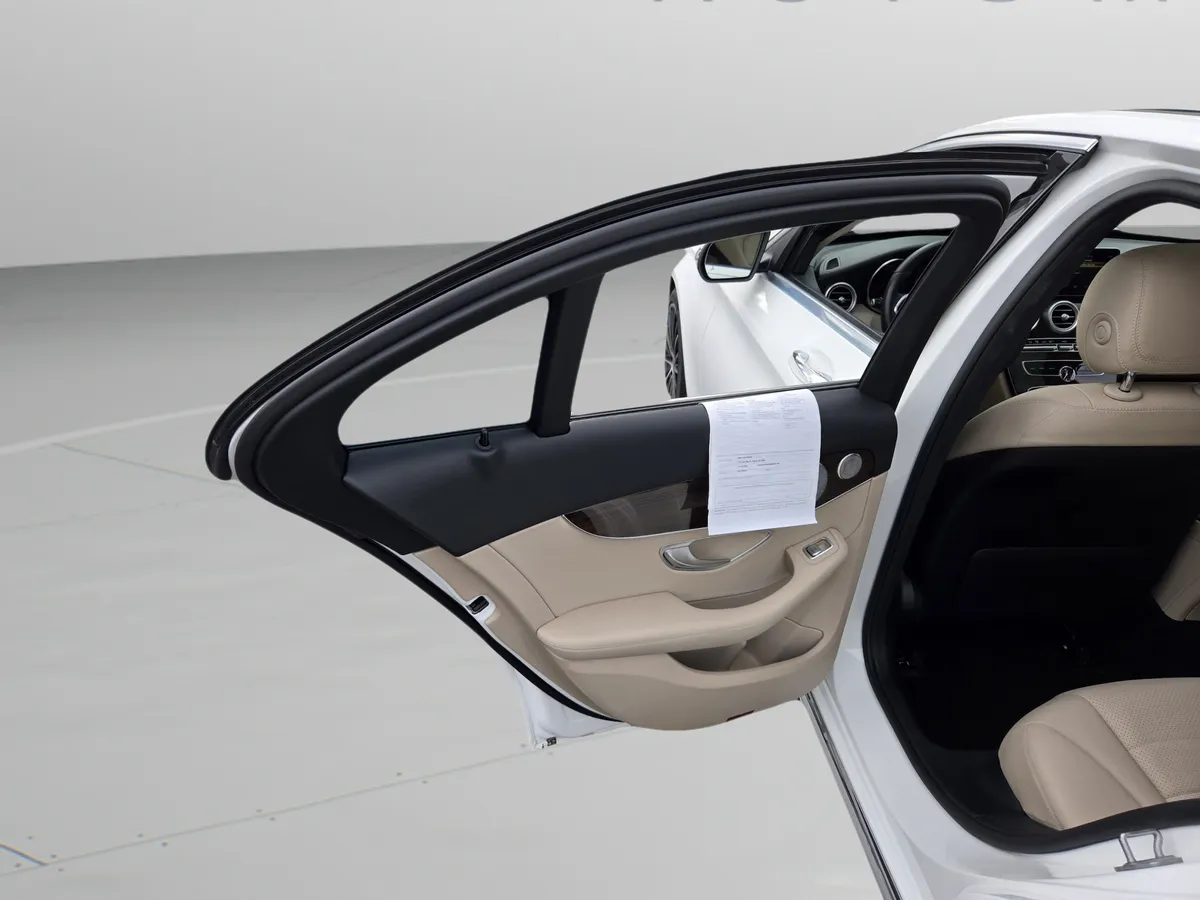 2021 Mercedes-Benz C-Class C 300 thumbnail 20
