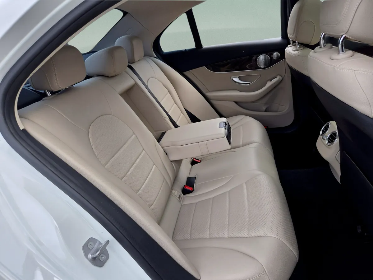 2021 Mercedes-Benz C-Class C 300 thumbnail 24