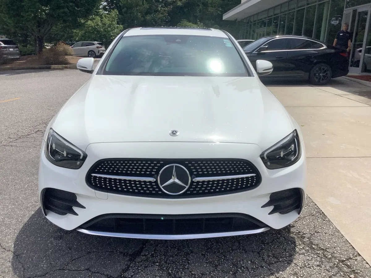 2021 Mercedes-Benz E-Class E 350 thumbnail 10