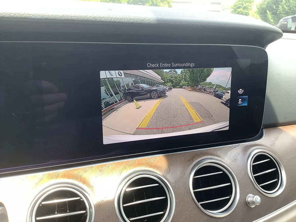 2021 Mercedes-Benz E-Class E 350 thumbnail 21