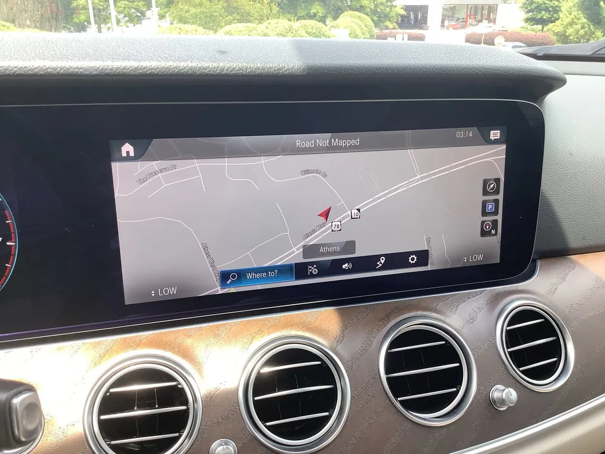 2021 Mercedes-Benz E-Class E 350 thumbnail 22