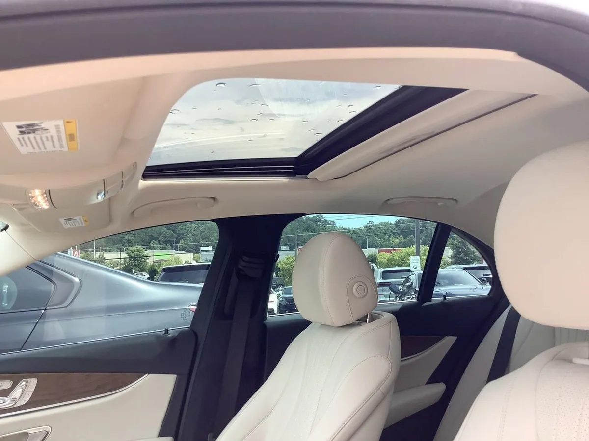 2021 Mercedes-Benz E-Class E 350 thumbnail 25