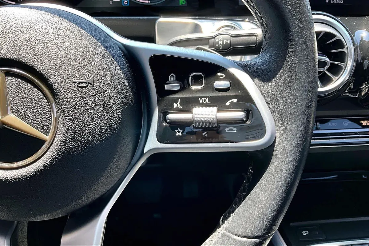 2021 Mercedes-Benz GLB 250 GLB 250 thumbnail 23