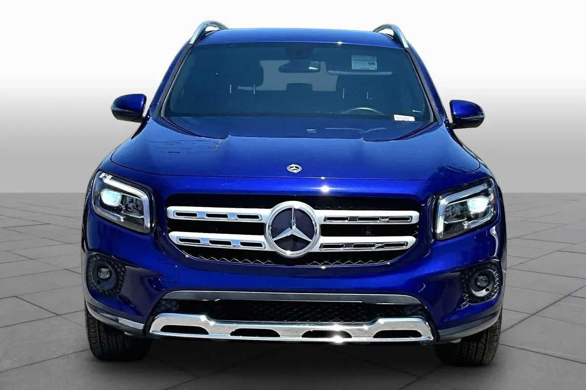2021 Mercedes-Benz GLB 250 GLB 250 thumbnail 4