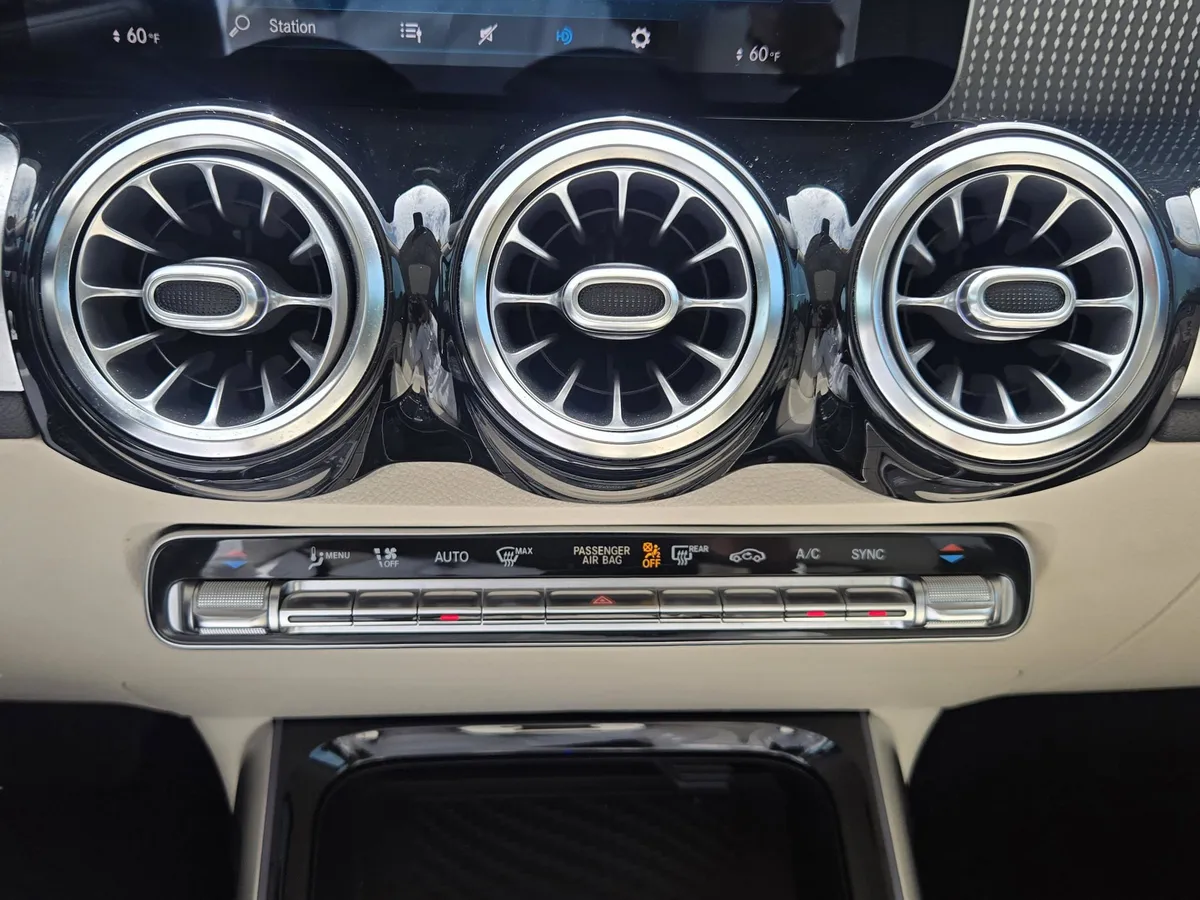 2021 Mercedes-Benz GLB 250 GLB 250 thumbnail 23