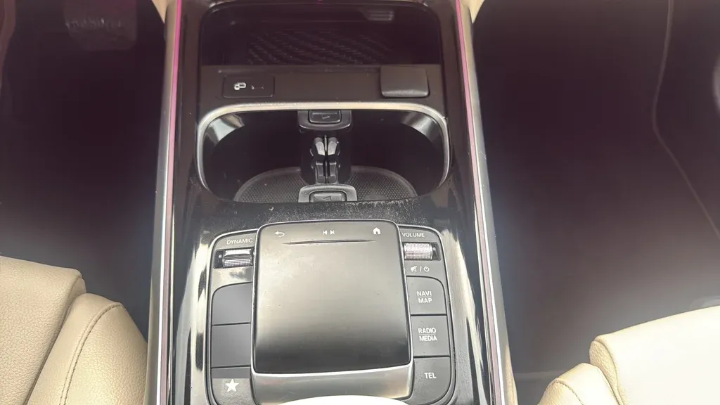 2021 Mercedes-Benz GLB GLB 250 thumbnail 29