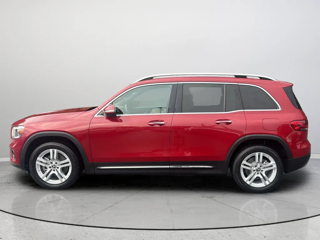 2021 Mercedes-Benz GLB GLB 250 thumbnail 9