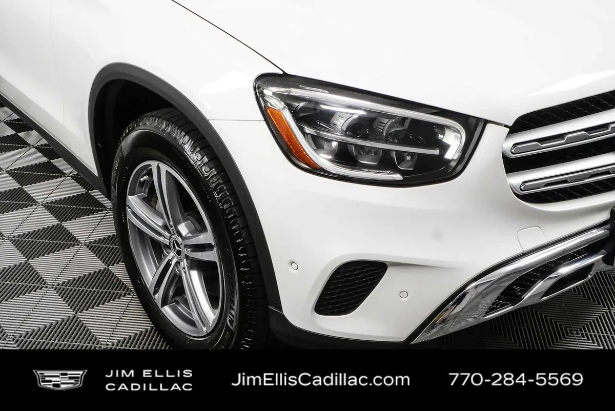 2021 Mercedes-Benz GLC GLC 300 thumbnail 36