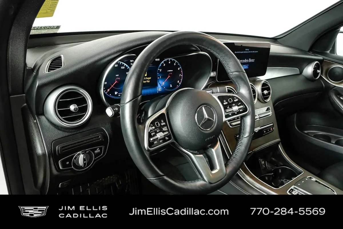 2021 Mercedes-Benz GLC GLC 300 thumbnail 6