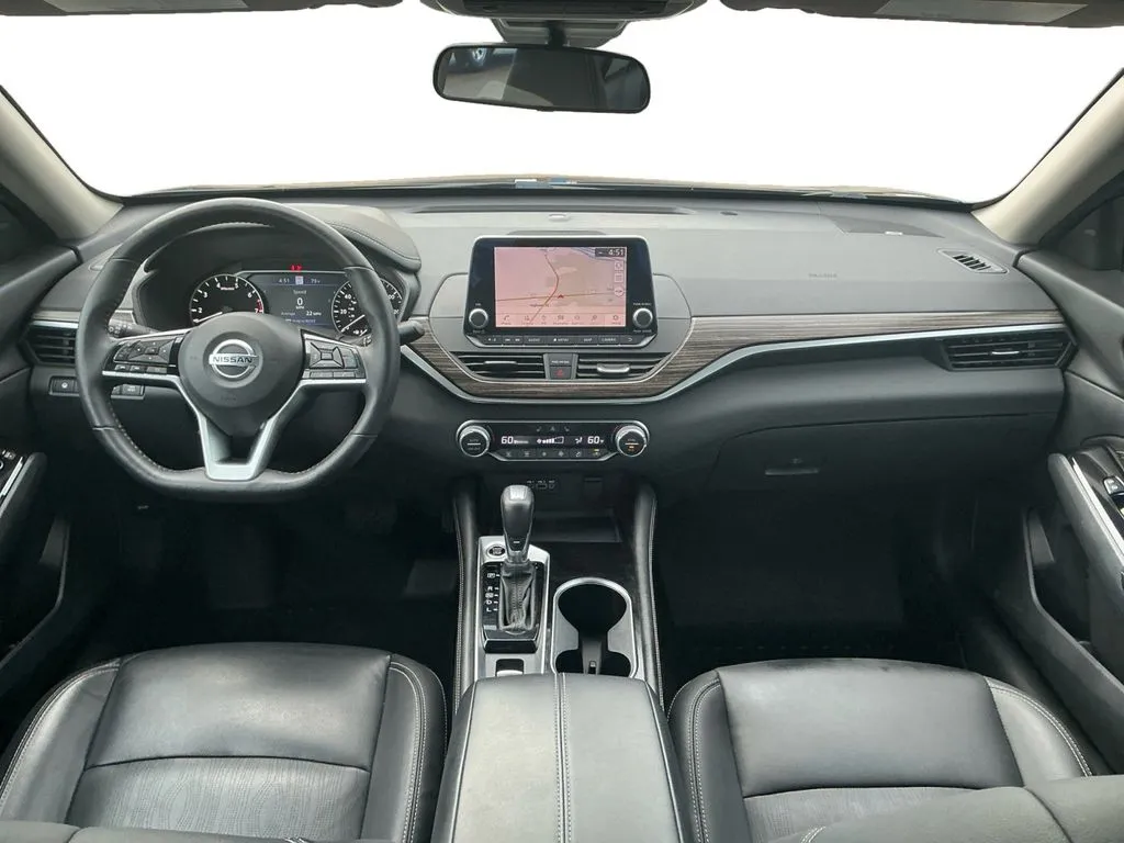 2021 Nissan Altima 2.5 SL thumbnail 17
