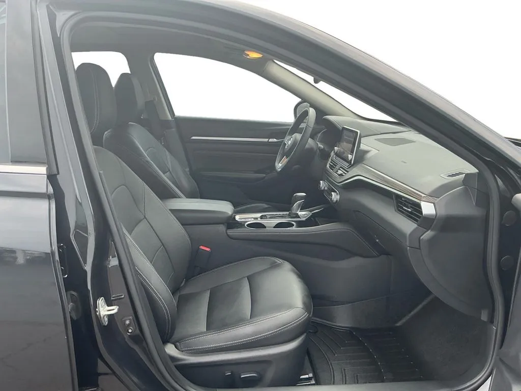 2021 Nissan Altima 2.5 SL thumbnail 22