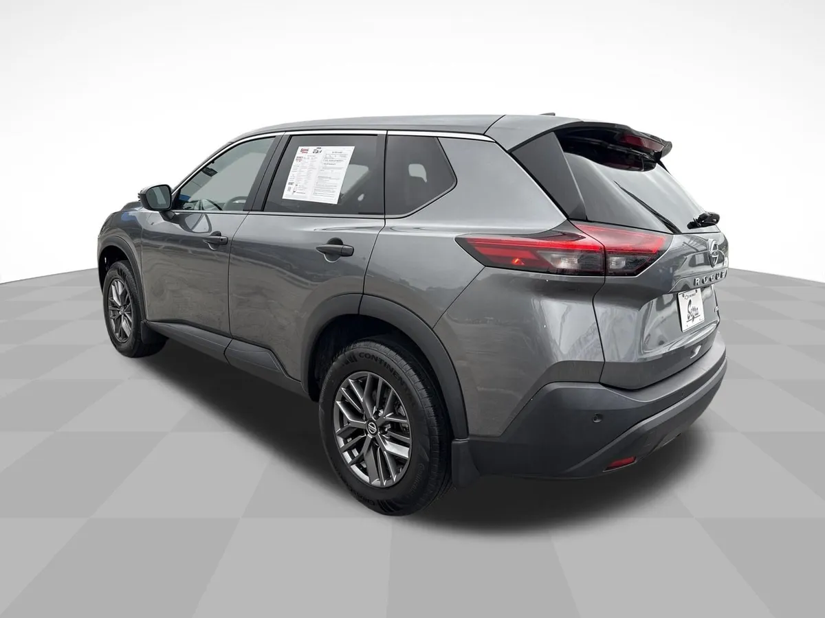 2021 Nissan Rogue S Intelligent AWD thumbnail 7