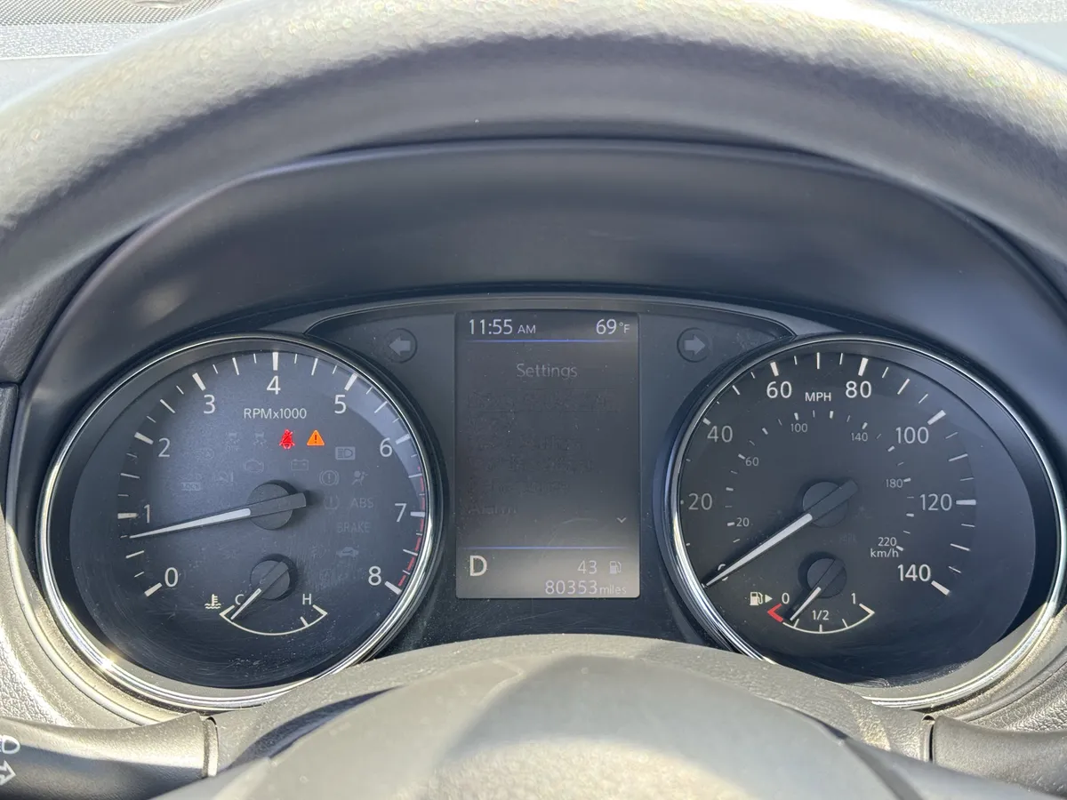 2021 Nissan Rogue Sport S thumbnail 21