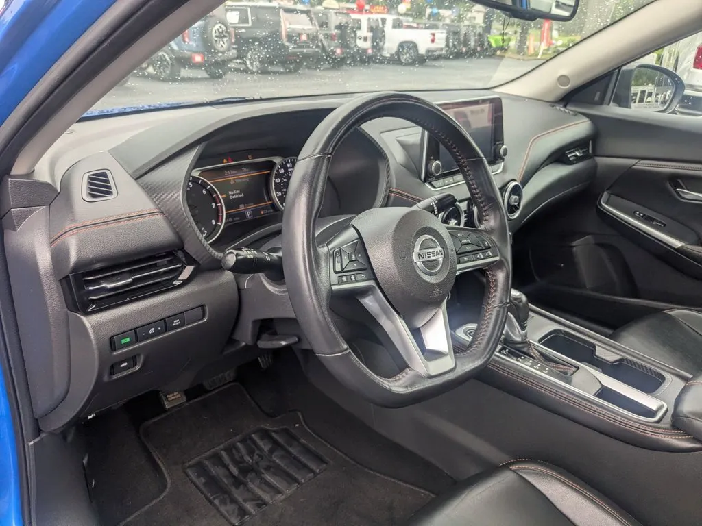 2021 Nissan Sentra SR thumbnail 14