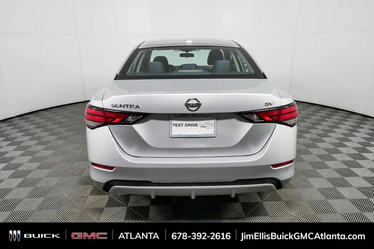 2021 Nissan Sentra SV thumbnail 25