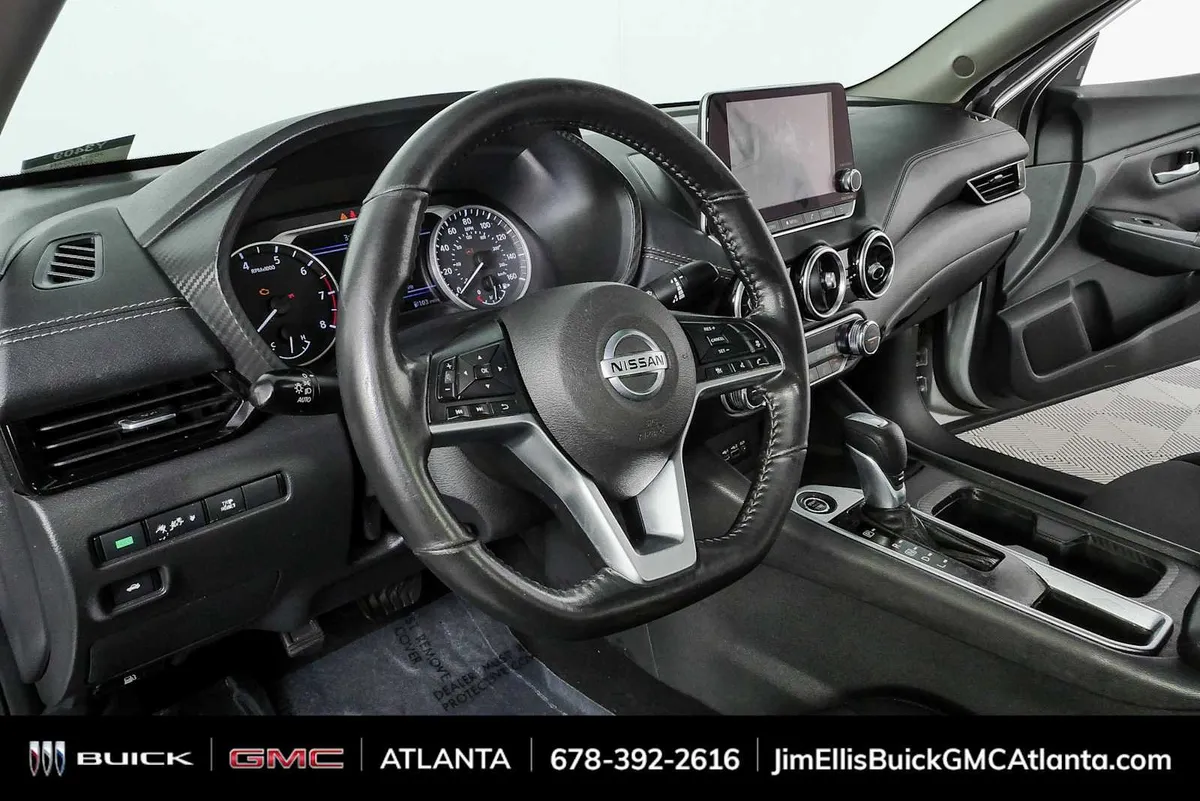 2021 Nissan Sentra SV thumbnail 4